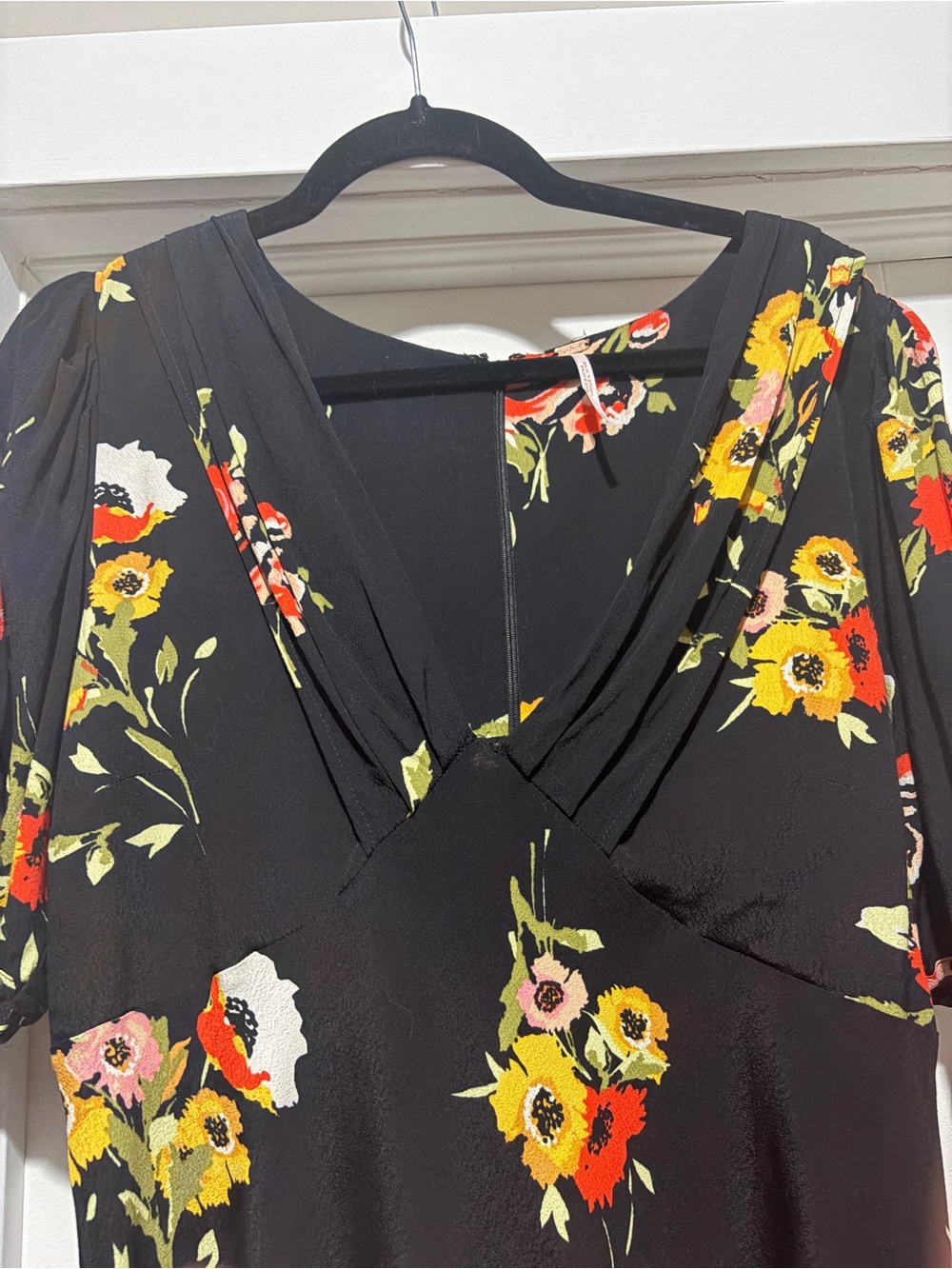 Free People Garden Floral Dress Black size 8 - Picture 3 of 4